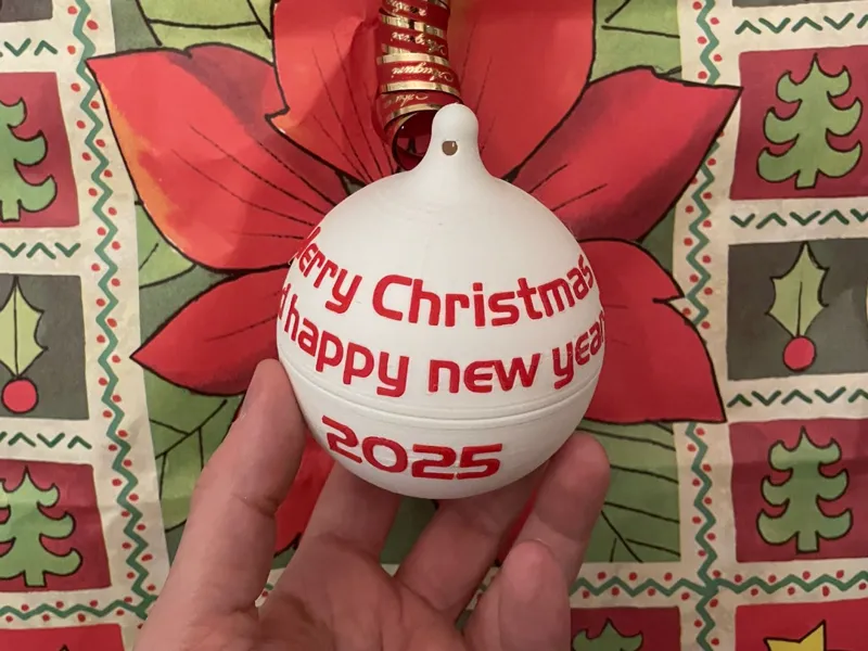 Customizable Christmas ball