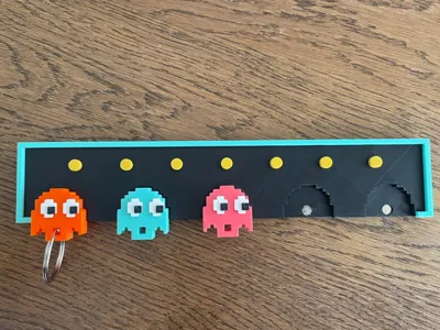 pacman keychain