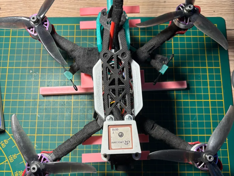 Launch pad for FPV drones, very stable 