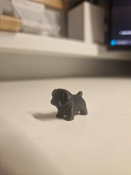 Objeto manipulable: Mini Pug Fidget - Micro Zoo — vista de referencia 3