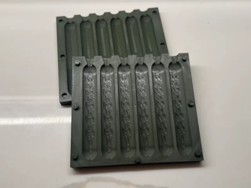 Softbait hotdog fishing bait mold