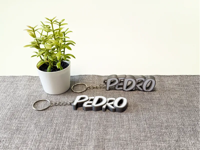 Schöner Schlüsselanhänger mit dem Namen Pedro