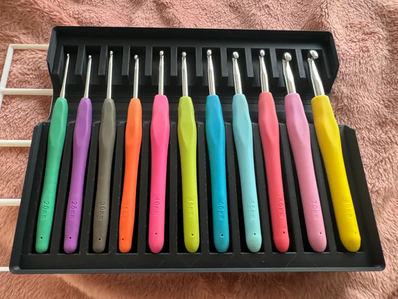 Gridfinity 4x5x4 crochet hook tray