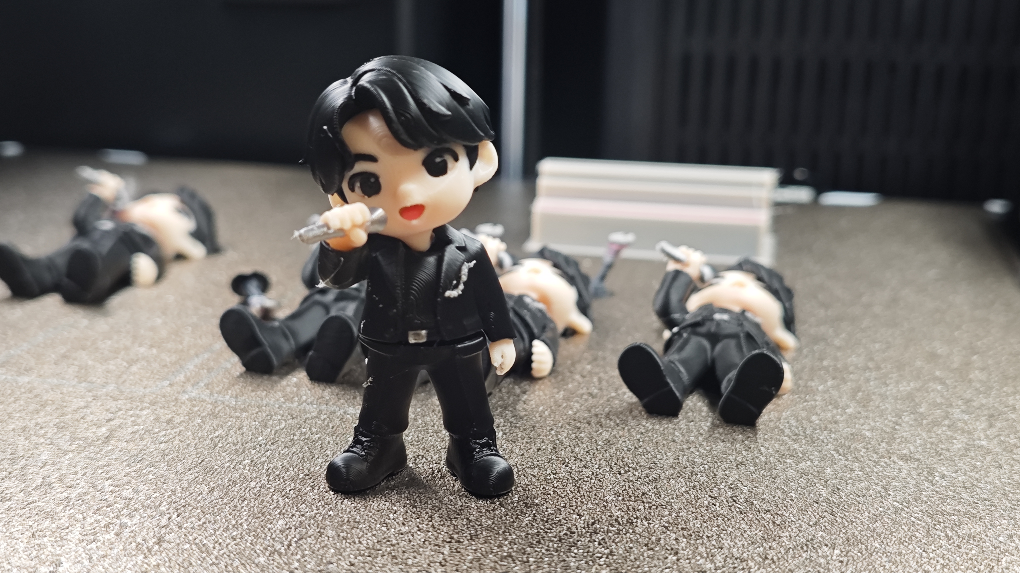 Mini Flexi K-Pop (BTS) Singer Keychain - Free 3D Print Model