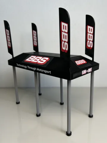 Escenografía en miniatura: Diorama BBS tenda 1:64 — vista de referencia 2
