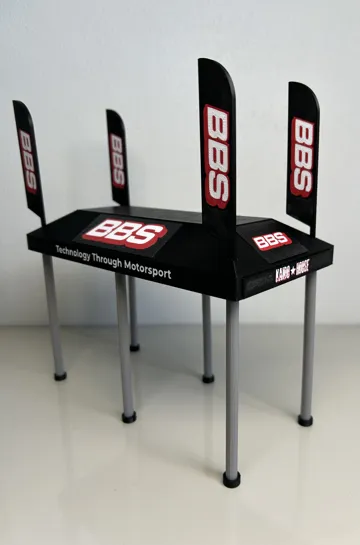 Escenografía en miniatura: Diorama BBS tenda 1:64 — vista de referencia 3