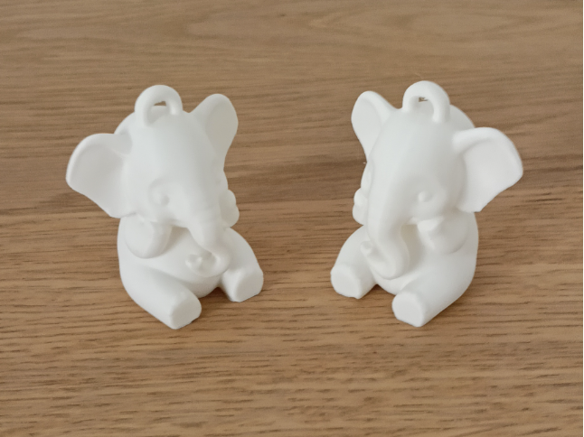 Cute Elephant Keychain