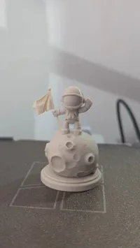 Astronaute sur la Lune - figurine décorative — photo 5