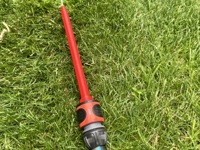 Water sprayer for maximum range