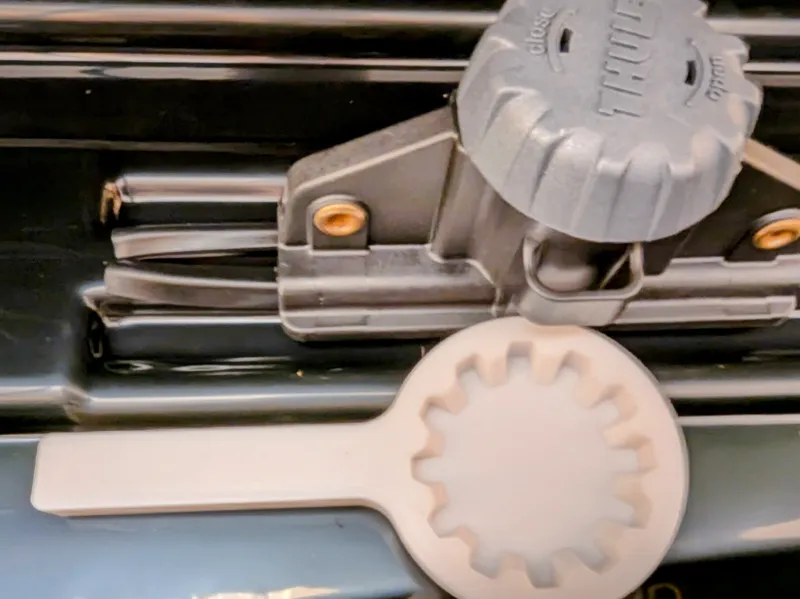 Thule Pulse Rooftop Carrier Quick Mount Wrench