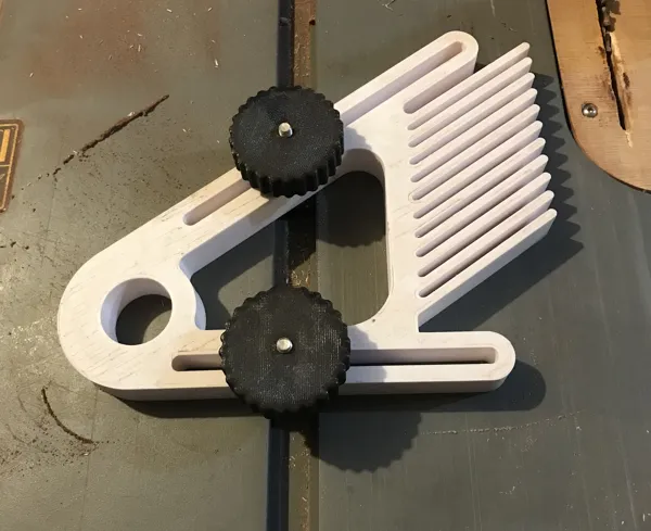 https://makerworld.bblmw.com/makerworld/model/US3254ebf5cb0af0/design/2024-12-07_y0aq80bj6ma4.jpg