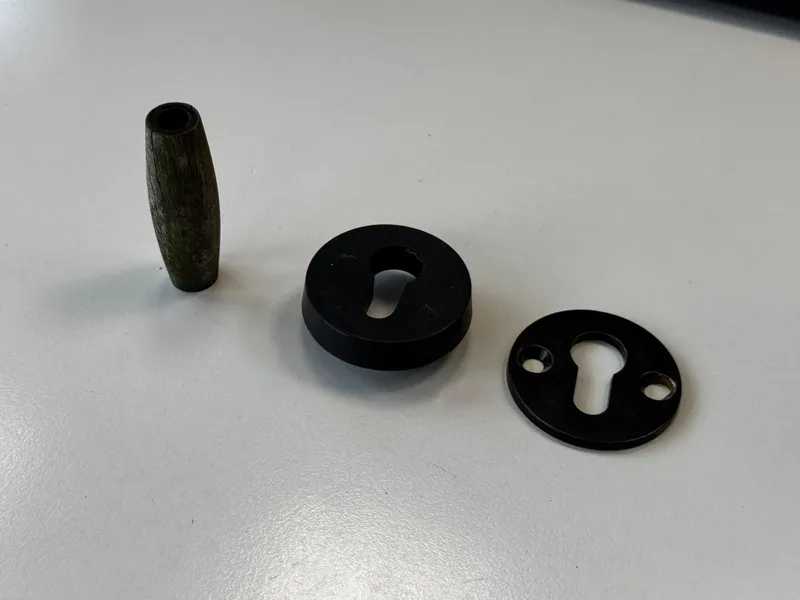Door handle and keyslots replacement parts