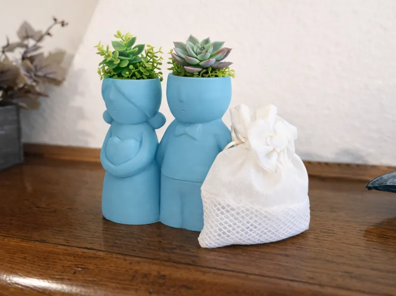 Minimal Couple planter- Decorative vase fast print
