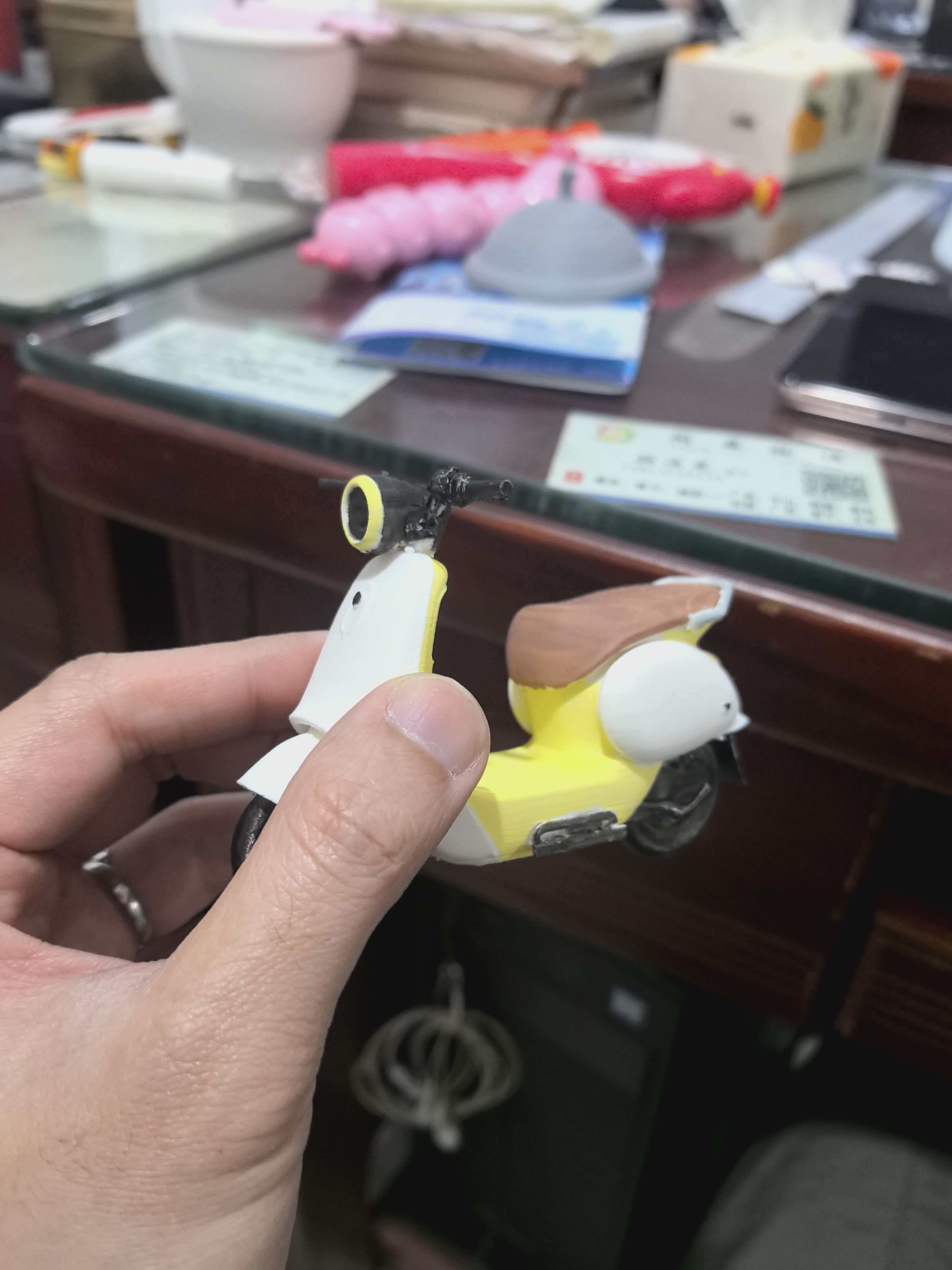 Miniatura 2 do modelo 3D 9号电动车-微缩模型（多色/单色）