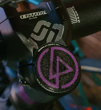 Bike top cap Linkin Park logo