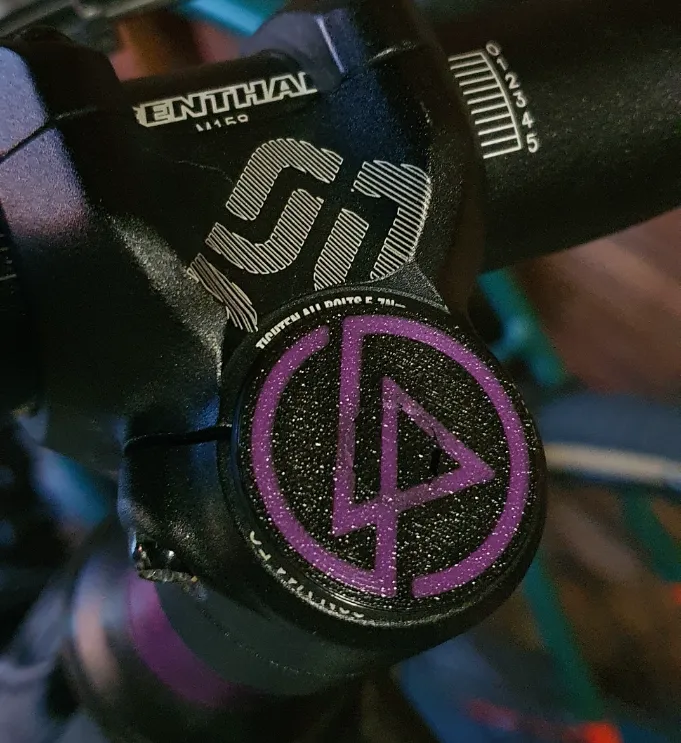 Bike top cap Linkin Park logo