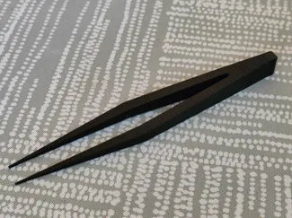 Tweezers
