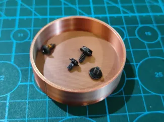 Smart Magnetic Screw Tray for Electronics