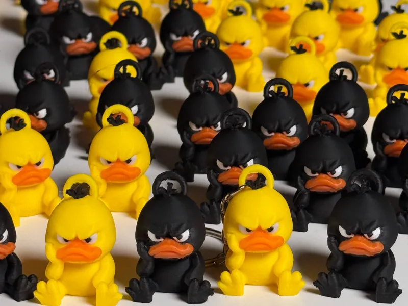 Mini Angry Duck – Desk Buddy & Keychain