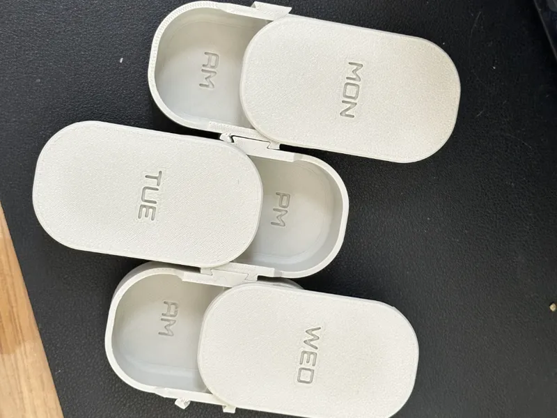Pill Boxes - Stackable - Large - AM/PM - Days