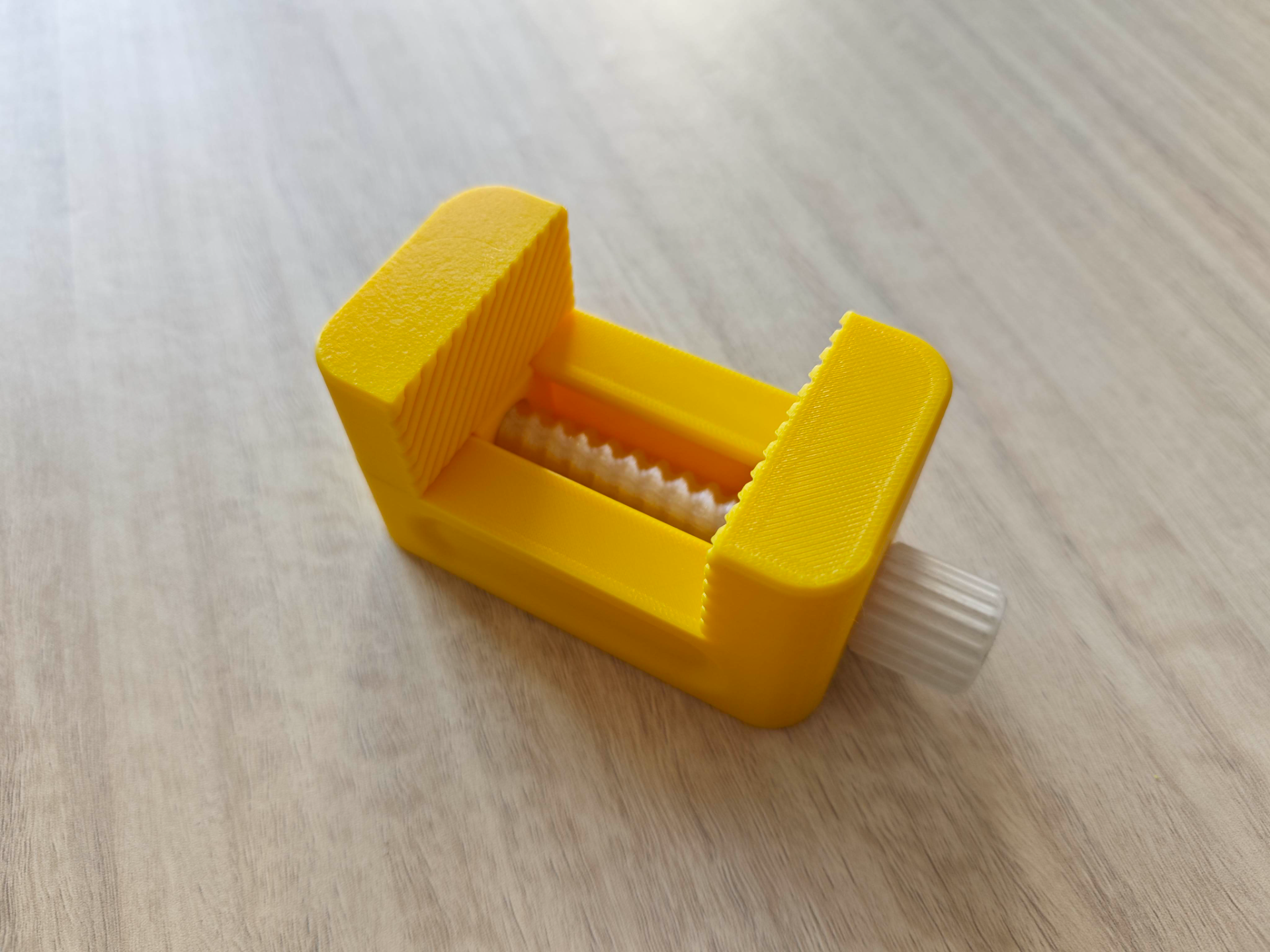 Miniatura 1 do modelo 3D 便携小台钳(Portable small vise)
