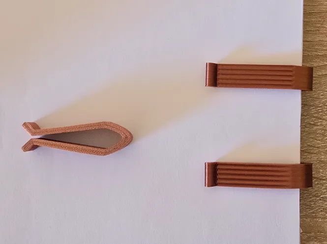 Minimalist Spring Paper Clip & Bag Sealer