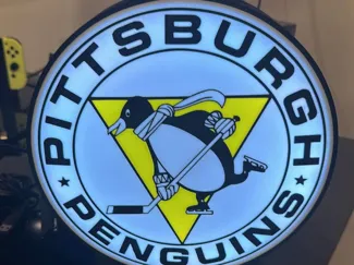 Pittsburgh Penguins Lightbox Classic Logo