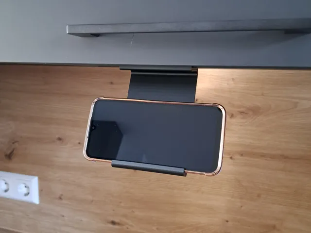 Handyhalter für Küchenschrank