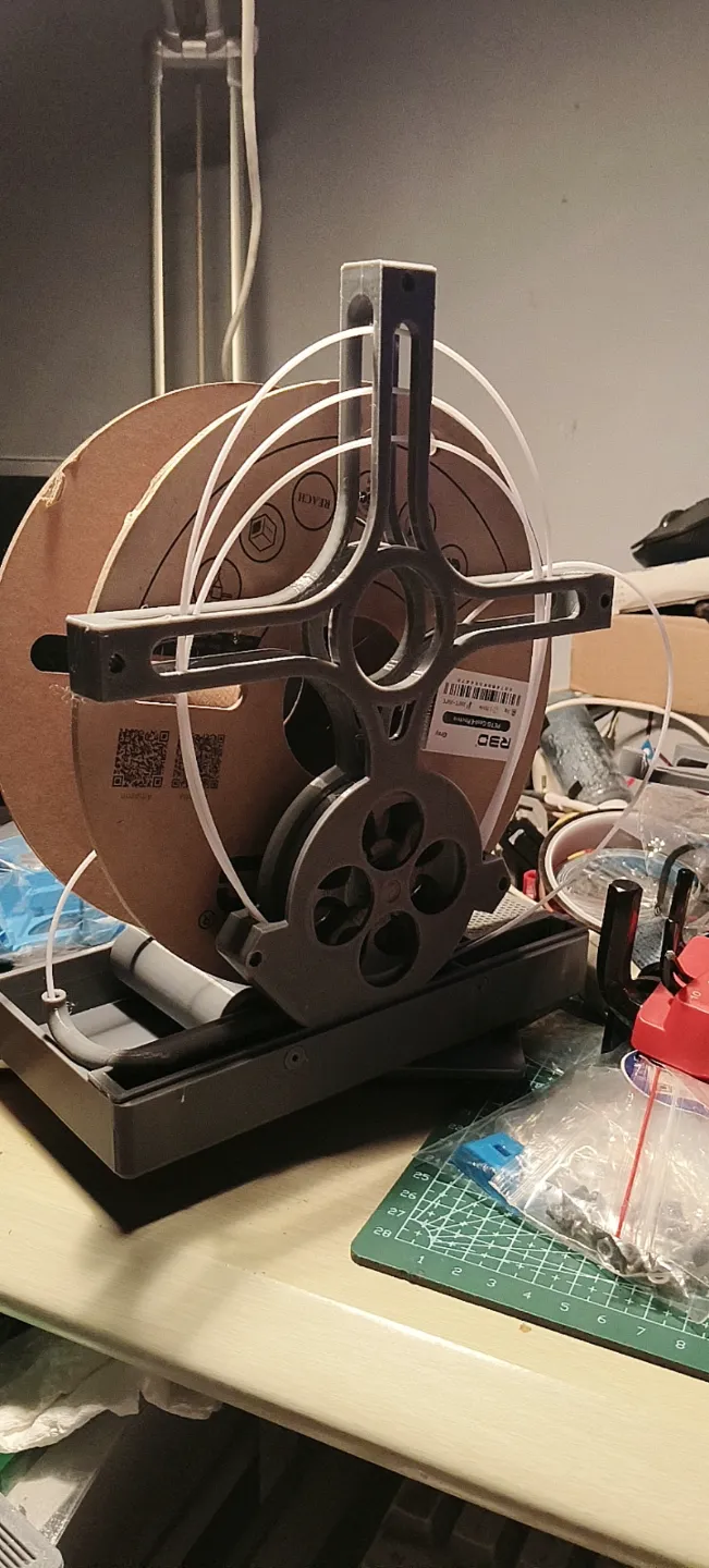 5.8L米桶用的耗材缓冲支架 Filament buffer for 5.8L container