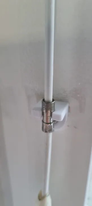blinds rod holder