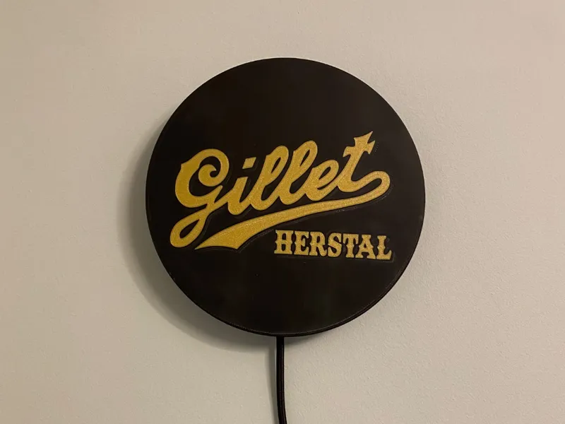 Gillet Herstal Wandleuchte