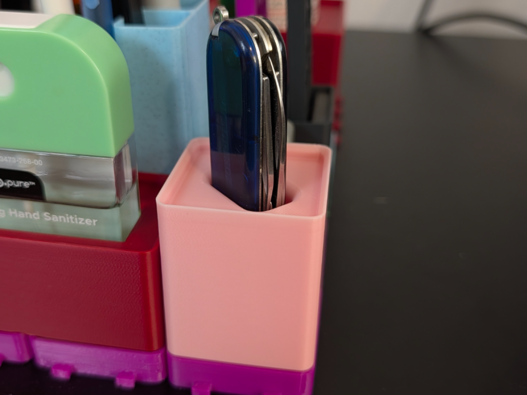 Gridfinity Swiss Army Knife Holder 1x1