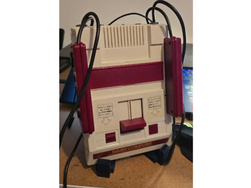 Nintendo Famicom Display Stand