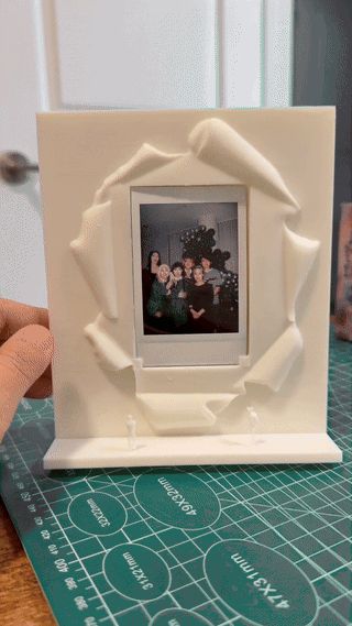 Break-Through Art Instax Mini Photo Frame