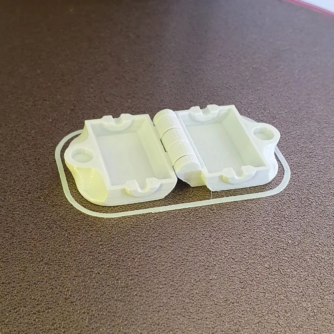 Filament Dust Cleaner Filter - print in place view 3