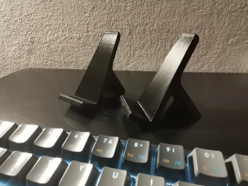 Keyboard stand for Keychron K6 (and others)