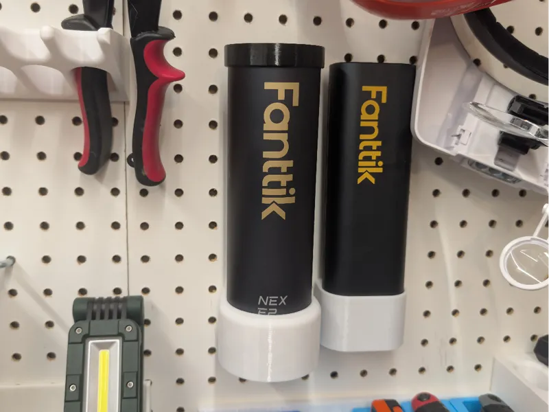 Fanttik NEX E2 Ultra Sy's pegboard adapter