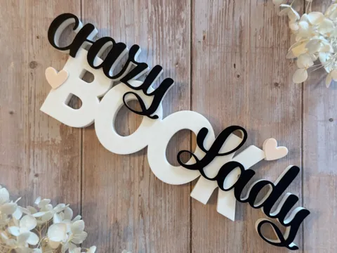 Letrero o emblema decorativo: Crazy Book Lady — referencia de MakerWorld