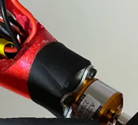 Support moteur brushless pour planeur en mousse — photo 2