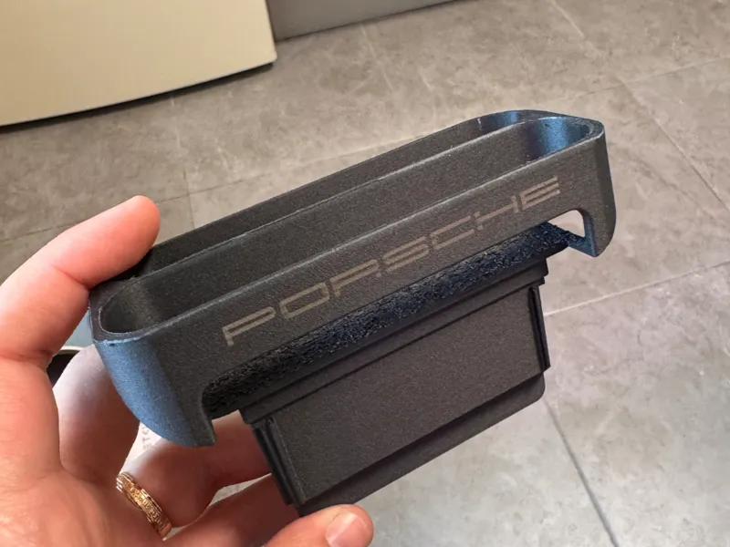 IQOS stand instead ashtray for Porshe Cayenne
