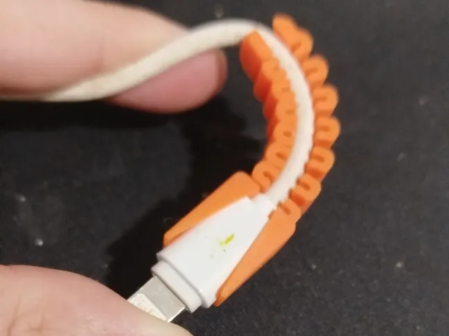 iPhone / Lightining Cable Protector