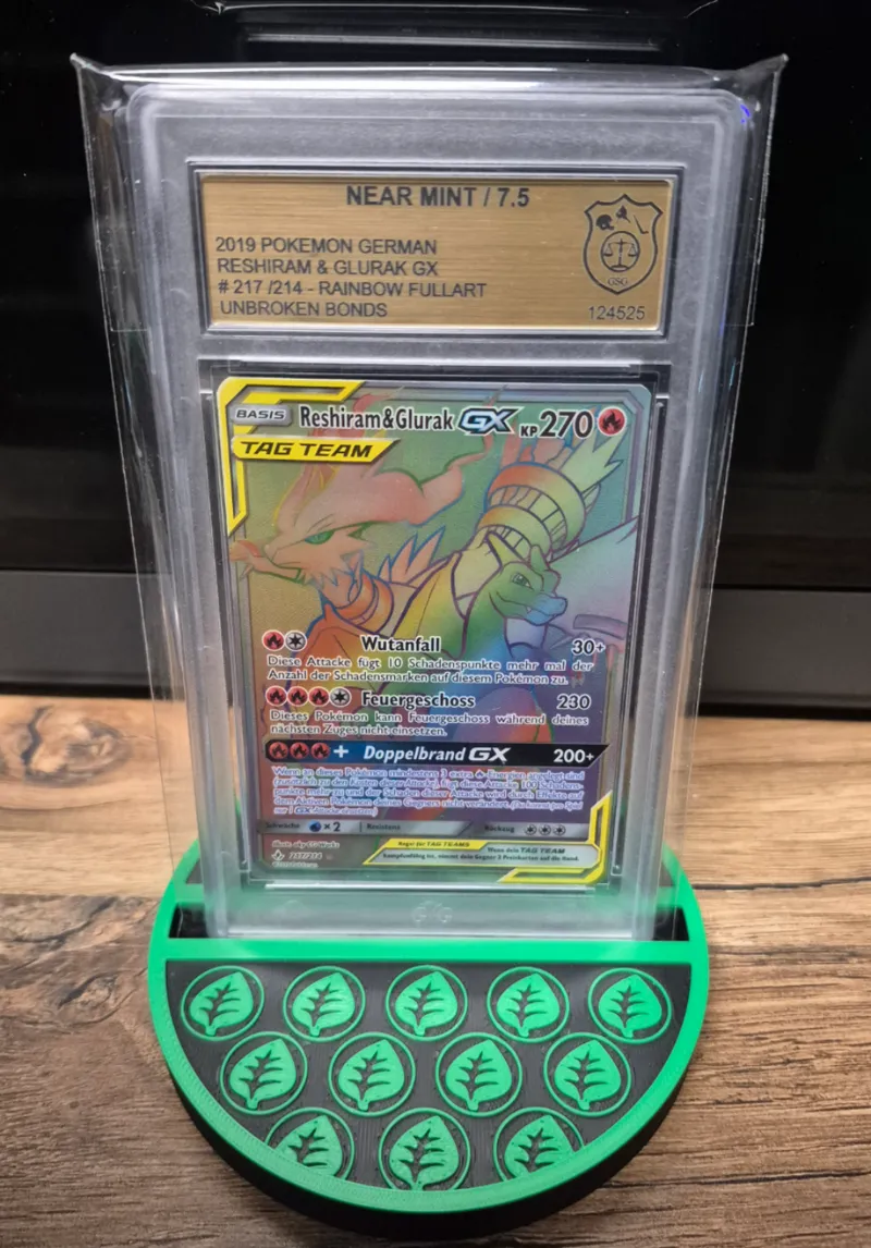 Stand for graded cards