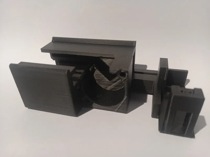 Housing for steppermotor to control venetian blind