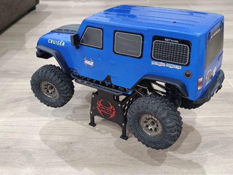 rc car stand rgt 1:10