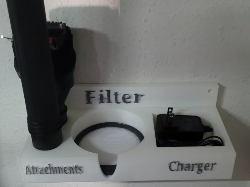 Vacuum attachment holder