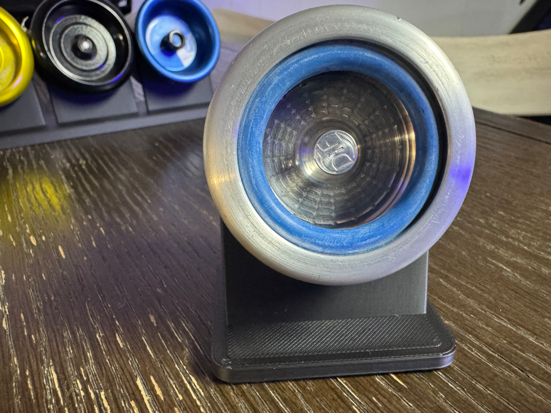 Yo-Yo Stand