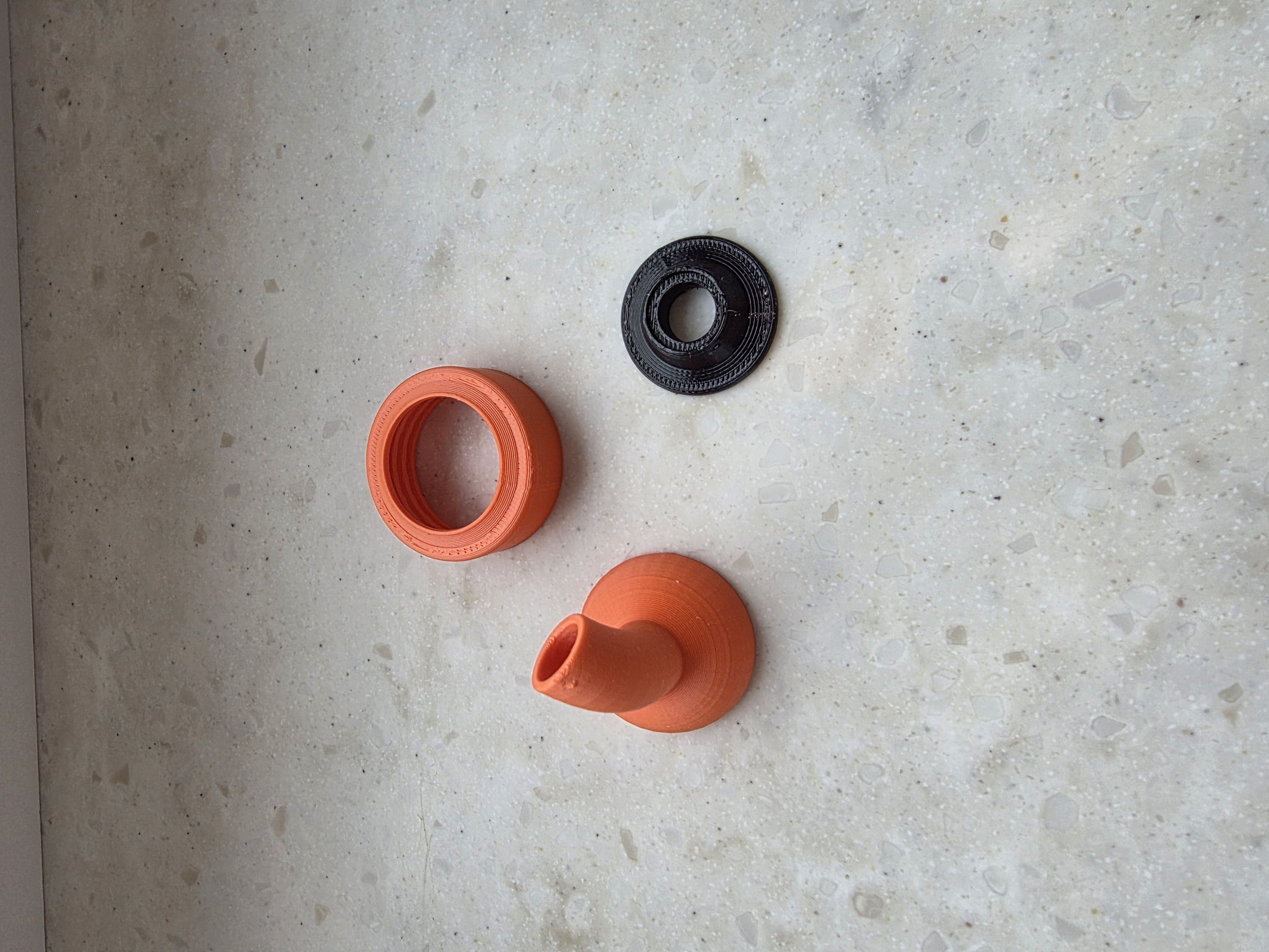 Miniatura 3 do modelo 3D Watering bottle cap