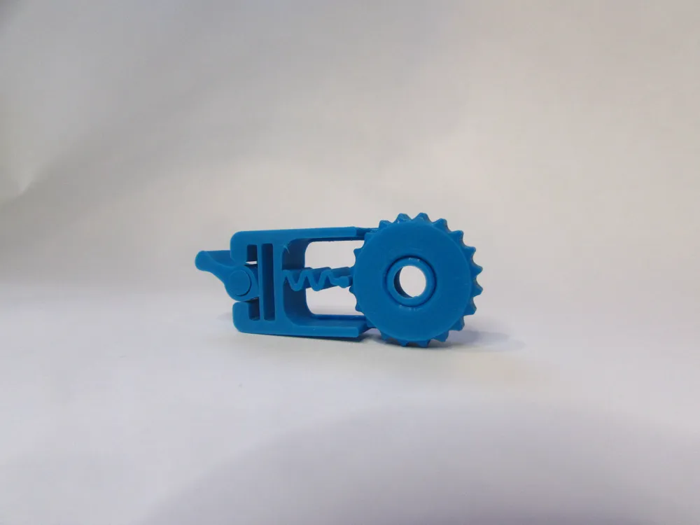 FIdget toy 2 en 1 (Clicker + Rueda) - Free 3D Print Model - MakerWorld