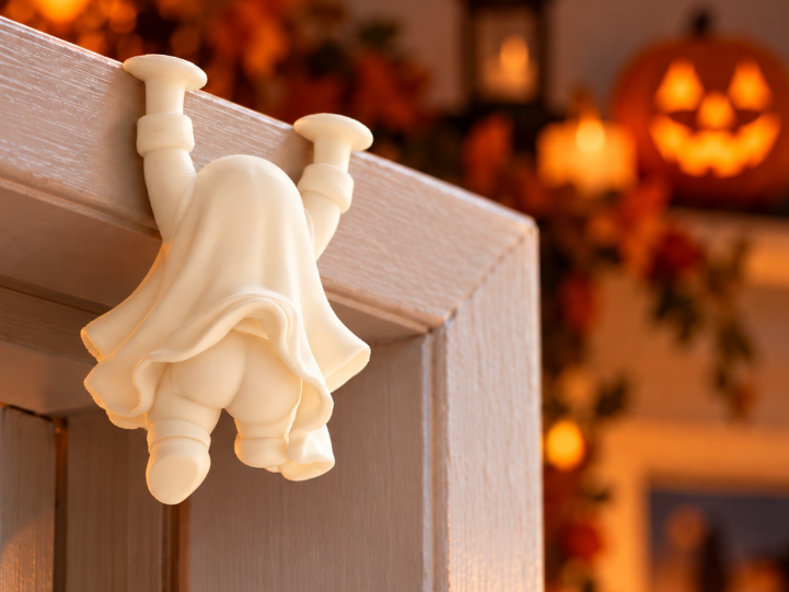 Cheeky Hanging Ghost Cute Halloween Door Decoratio 3D model