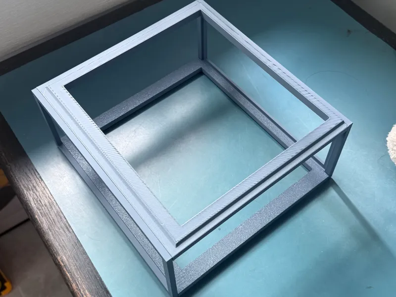 Yet Another Parcel Holder (Stackable)